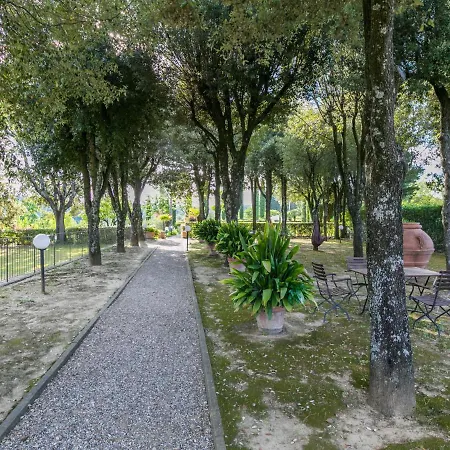 Hébergement de vacances Giuggiolo - Giuggioli 1 By Interhome