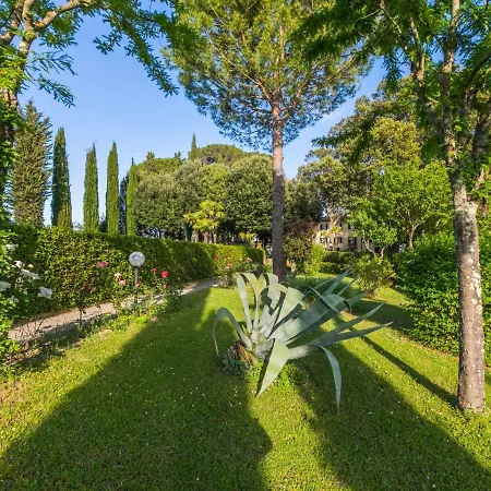 Hébergement de vacances Giuggiolo - Giuggioli 1 By Interhome *