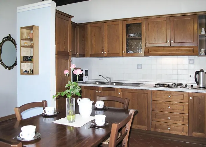 Giuggiolo - Giuggioli 1 By Interhome * Bibbiano