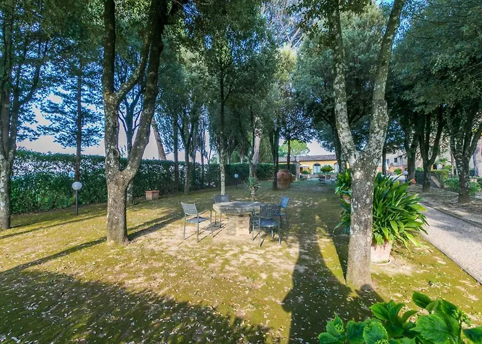 Giuggiolo - Giuggioli 1 By Interhome